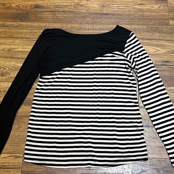 Charming Charlie Blouse Size Large - Picture 4 of 7